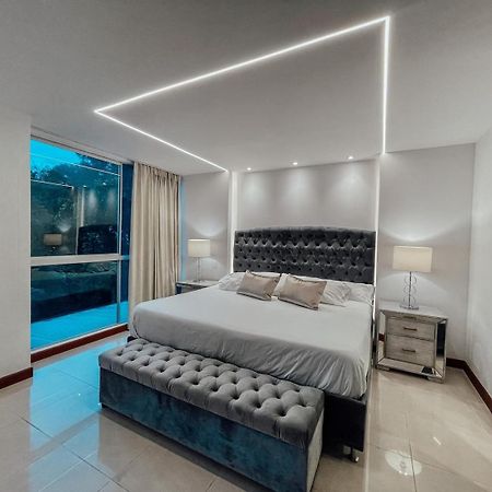 Luxury 1 Bedroom With Pool & Gym Close Provenza Medellín Eksteriør bilde