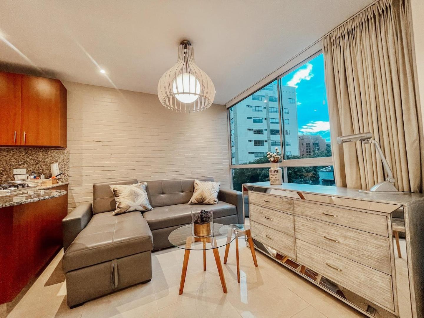 Luxury 1 Bedroom With Pool & Gym Close Provenza Medellín Eksteriør bilde